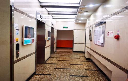 长远天地大厦电梯厅 